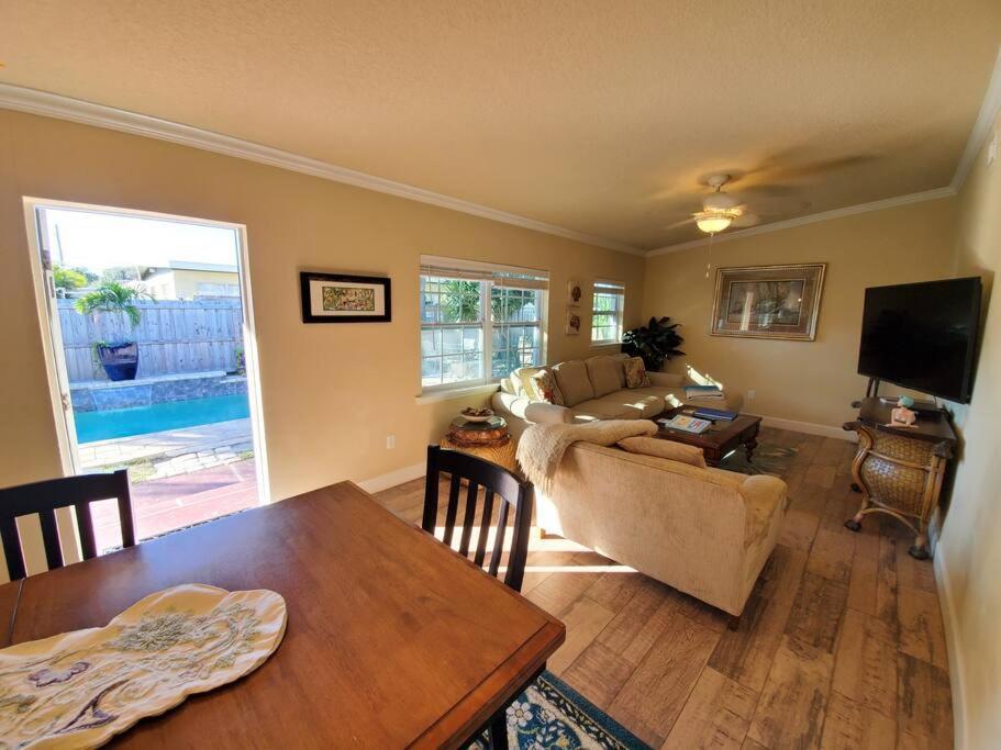 Bahamian Cottage - Heated Pool Walk To The Beach Cocoa Beach Esterno foto