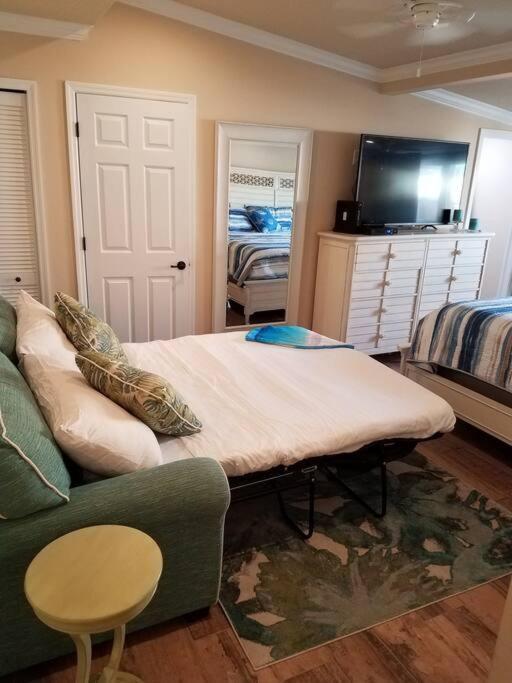 Bahamian Cottage - Heated Pool Walk To The Beach Cocoa Beach Esterno foto